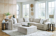  Bucktown - Sofa & Cocktail Ottoman