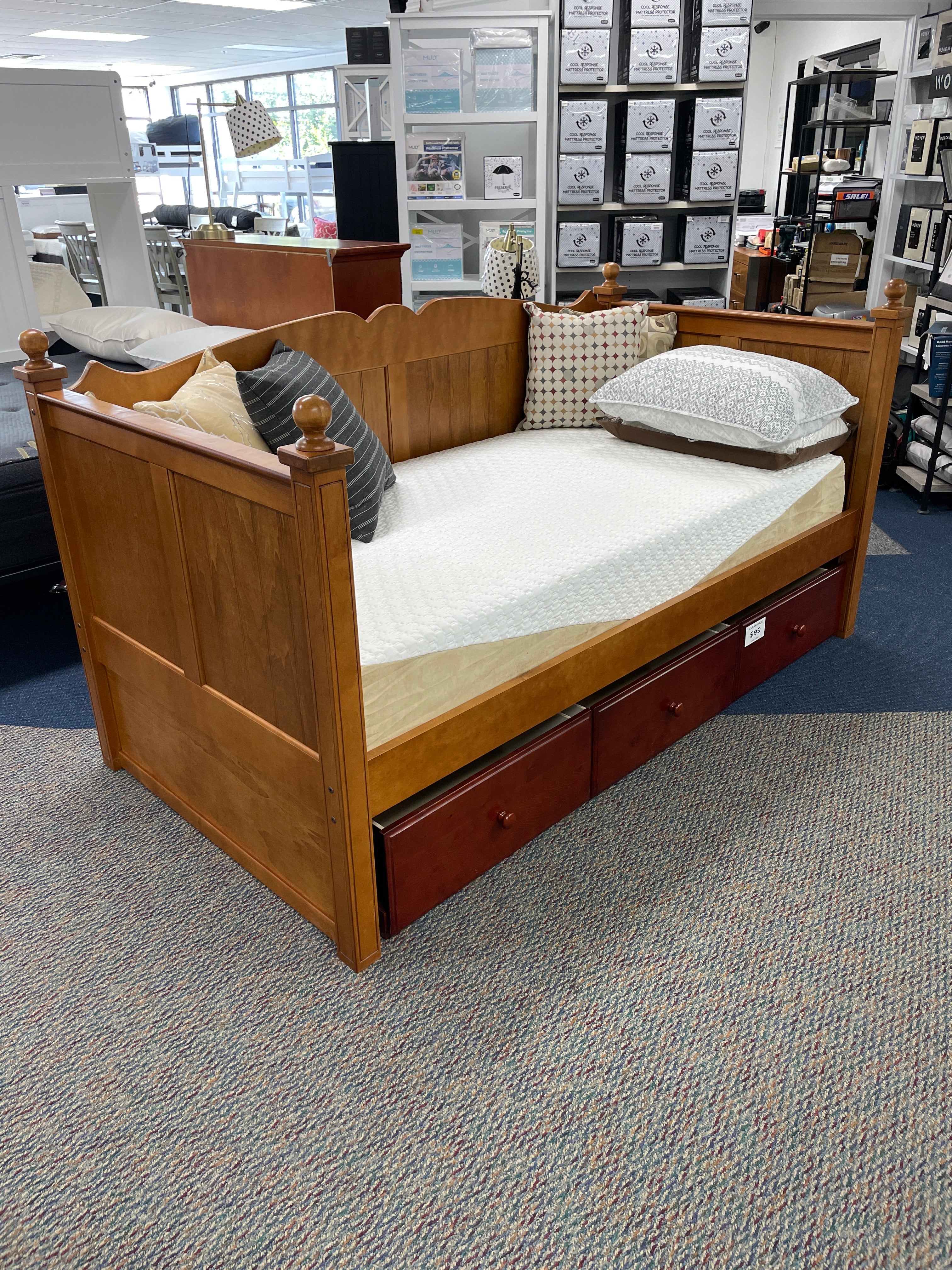 HB様　DCリネンS W、b ・DC dig w、bk Amazon.com: VECELO Platform Bed Frame Queen Size with Rustic
